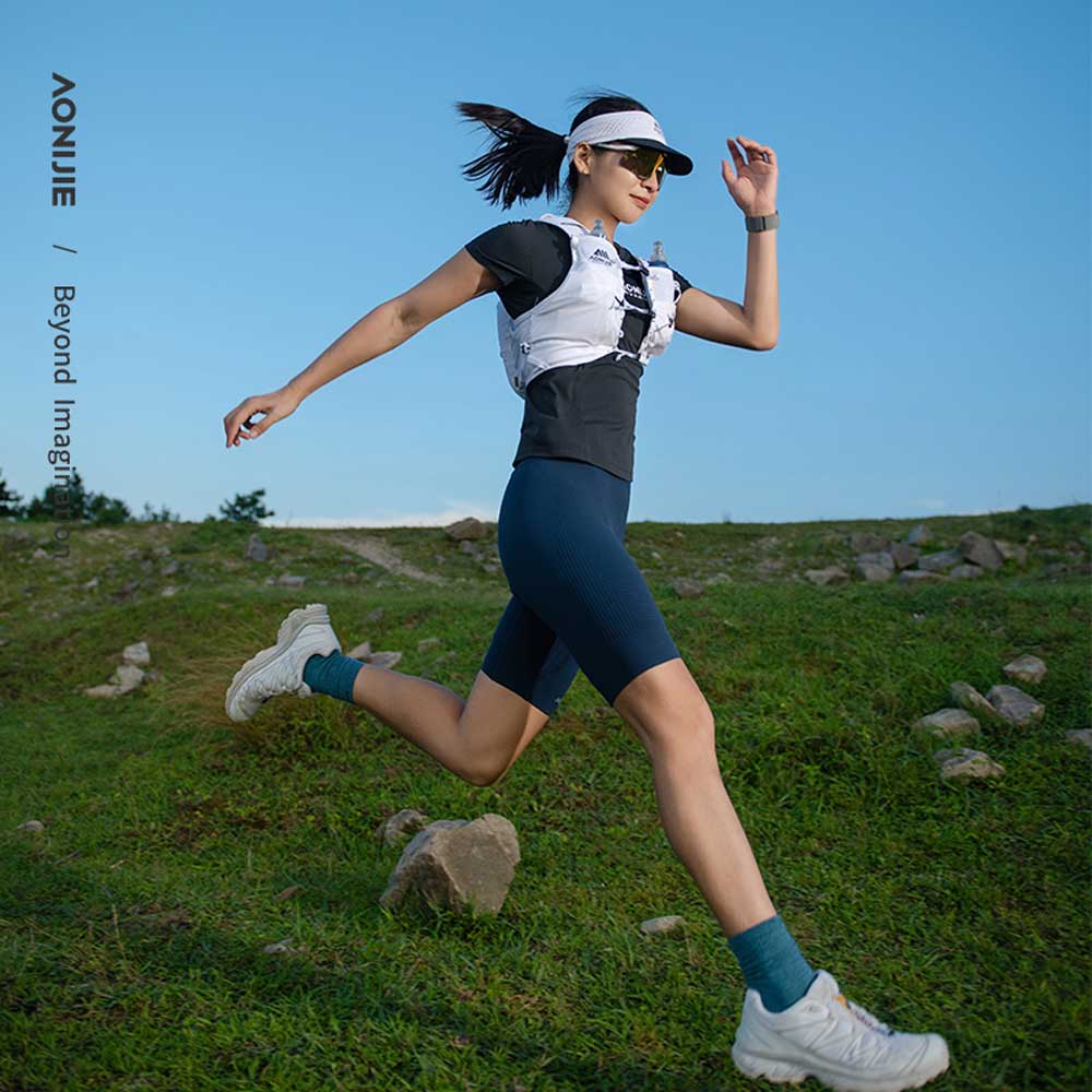 Chaleco AONIJIE PRO 10L - blanco